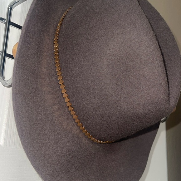 MOSSIMO Women’s EUC Wide Brimmed Wool Hat With Gold-Tone Accent Chain, One Size. - Picture 5 of 12